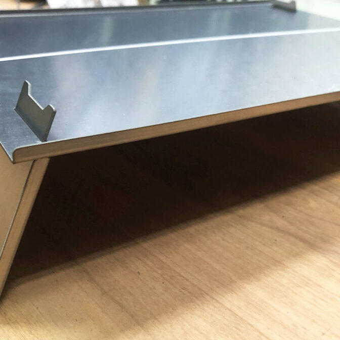 チタン製アウトドアテーブル