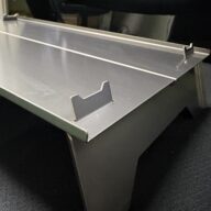 COMPACT BASE 組み立て式チタン製アウトドアテーブル