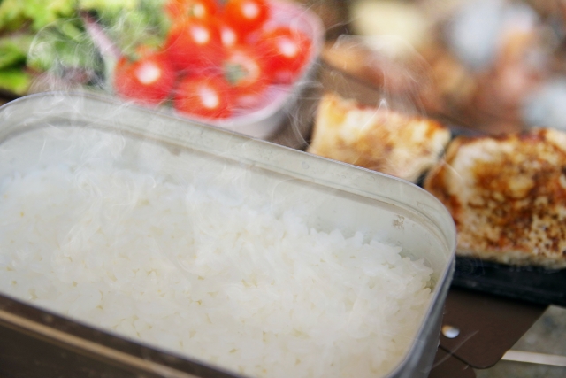 キャンプ飯の醍醐味