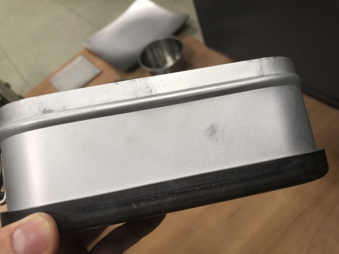 メスティンの底にロックパンSをスタッキング2