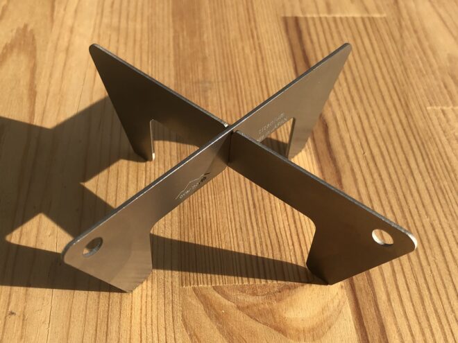 GOTOKU 1.0　アルコールストーブ用五徳（トランギア、エバニュー対応）　純チタン製