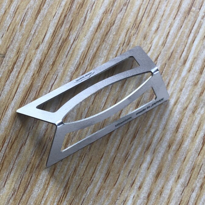 純チタン製の箸置き、2個セット、ペア