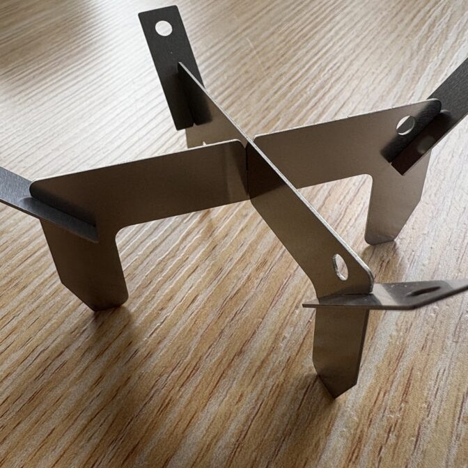 ガイド付きアルコールストーブ用五徳