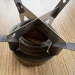 ガイド付きアルコールストーブ用五徳